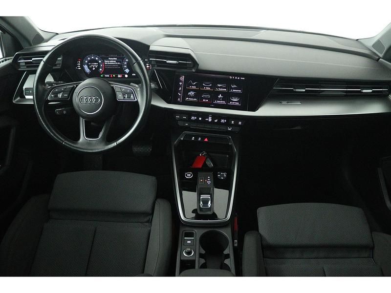 Occasion Audi A3 Business 110 PK (80 kW) 2021 Grijs Hatchback