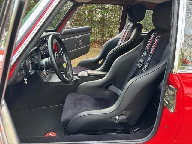Occasion MG B 95 PK (69 kW) 1972 Rood Hatchback