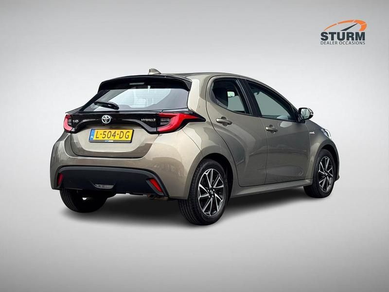 Occasion Toyota Yaris Hybrid 116 PK (85 kW) 2021 Groen Hatchback