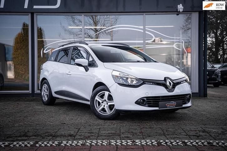 Occasion 2013 Renault Clio IV Stationwagen | € 6.450 (Iets duurder) - Afbeelding 1/4