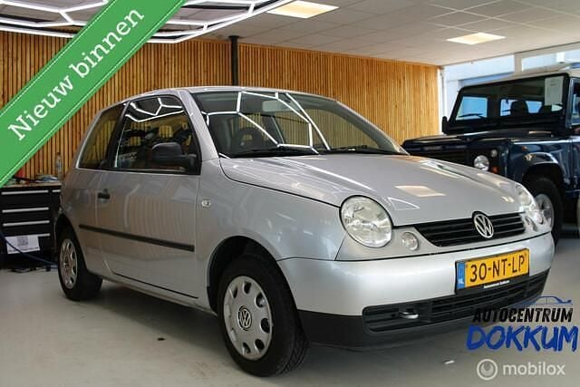 Grijs Gebruikt 2004 VW Lupo Comfortline Hatchback | € 1.850 (Eerlijke prijs) - Afbeelding 1/4