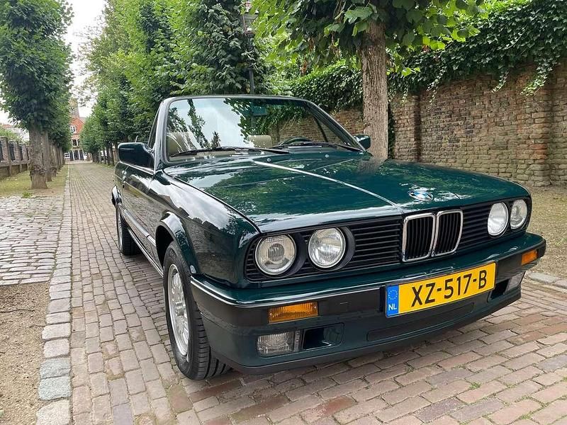 Groen Gebruikt 1993 BMW 318 Cabriolet Cabriolet | € 19.450 - Afbeelding 1/4