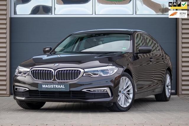 Bruin, metallic lak Gebruikt 2018 BMW 525 Executive Sedan | € 26.950 - Afbeelding 1/4