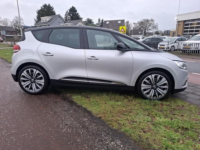 Occasion Renault Scénic IV Business 140 PK (102 kW) 2022 Grijs (metallic) MPV