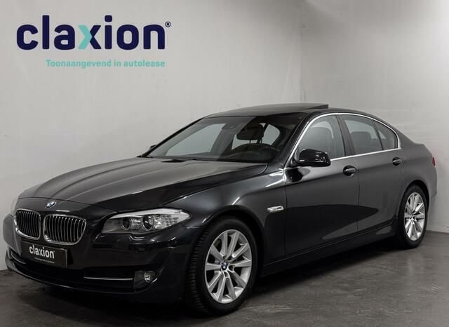 Grijs Gebruikt 2011 BMW 523 Executive Sedan | € 11.900 (Eerlijke prijs) - Afbeelding 1/4