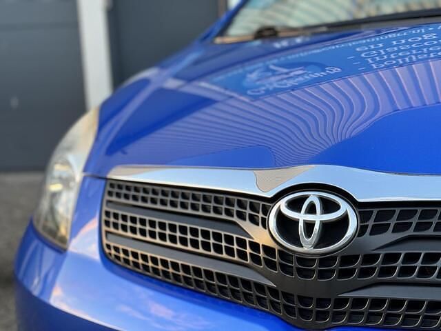 Occasion Toyota Corolla Verso 135 PK (99 kW) 2003 Blauw MPV
