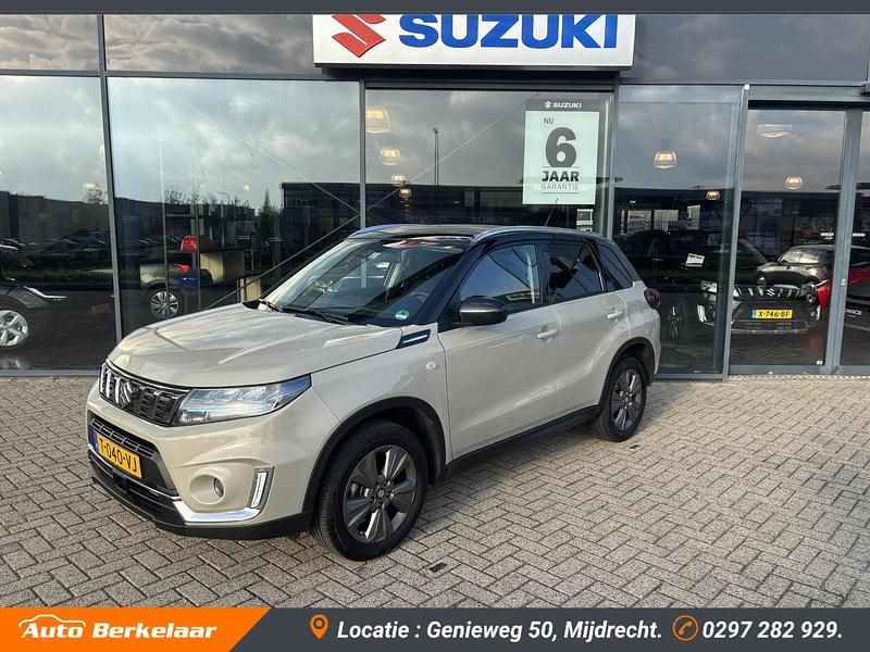 Bruin Occasion 2023 Suzuki Vitara SUV | € 25.295 (Eerlijke prijs) - Afbeelding 1/4