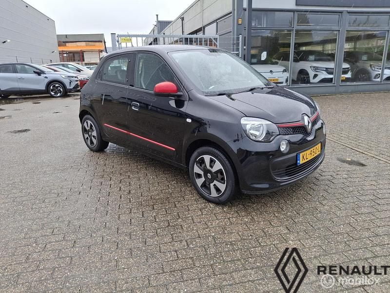 Zwart Gebruikt 2016 Renault Twingo Collection Hatchback | € 6.750 (Eerlijke prijs) - Afbeelding 1/4