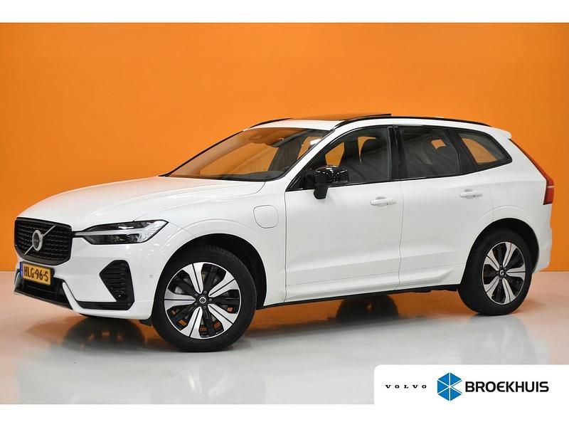 Wit Occasion 2025 Volvo XC60 Plus SUV | € 58.305 (Iets duurder) - Afbeelding 1/4