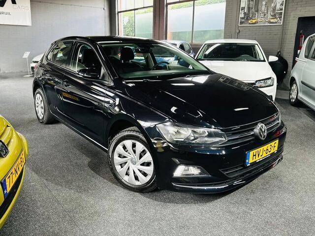 Zwart Gebruikt 2020 VW Polo Highline Hatchback | € 13.299 (Super prijs) - Afbeelding 1/4