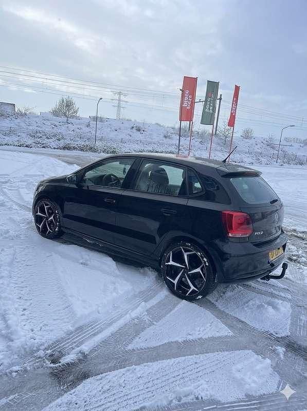 Occasion 2013 VW Polo Trendline Sedan | € 5.600 (Eerlijke prijs) - Afbeelding 1/4