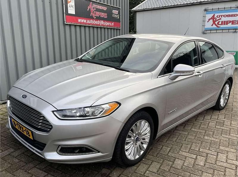 Occasion Ford Mondeo Titanium 2013 Grijs (metallic) Sedan