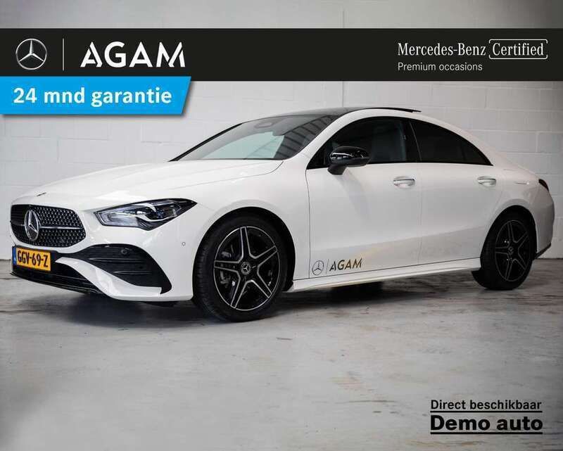 Wit Gebruikt 2024 Mercedes CLA180 Edition Sedan | € 38.950 - Afbeelding 1/4