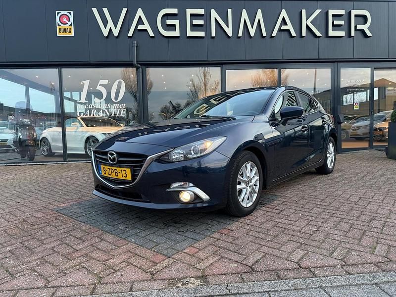Blauw Occasion 2015 Mazda 3 Hatchback | € 11.250 (Goede deal) - Afbeelding 1/4