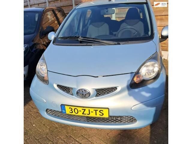 Blauw Gebruikt 2007 Toyota Aygo Hatchback | € 2.500 (Eerlijke prijs) - Afbeelding 1/4