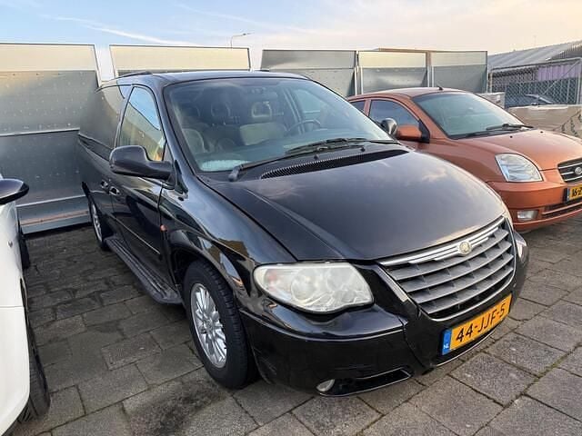 Occasion Chrysler Voyager 150 PK (110 kW) 2006 Zwart (metallic) MPV