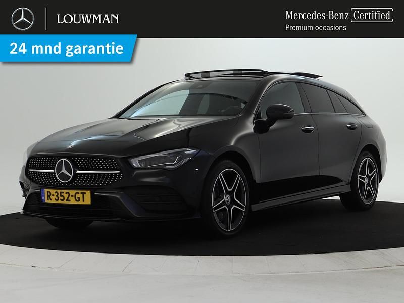 Zwart Gebruikt 2022 Mercedes CLA250e Shooting Brake Business Stationwagen | € 34.945 (Iets duurder) - Afbeelding 1/4