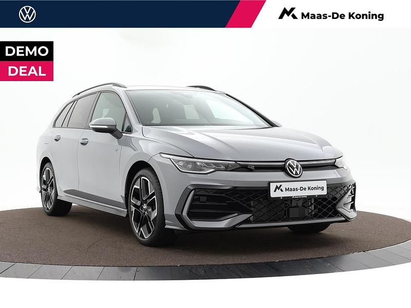 Grijs, metallic lak Gebruikt 2025 VW Golf VIII R-line Edition Stationwagen | € 37.980 (Eerlijke prijs) - Afbeelding 1/4