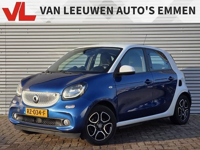 Blauw Occasion 2018 Smart ForFour Electric Drive Hatchback | € 6.748 (Goede deal) - Afbeelding 1/3