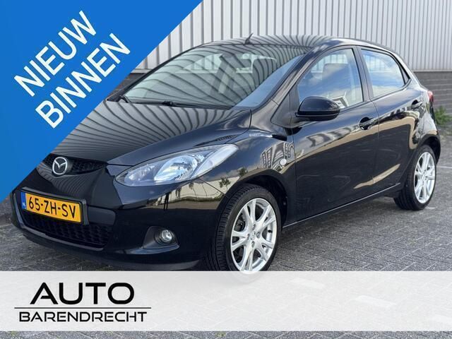 Zwart Gebruikt 2008 Mazda 2 Hatchback | € 4.245 (Eerlijke prijs) - Afbeelding 1/4