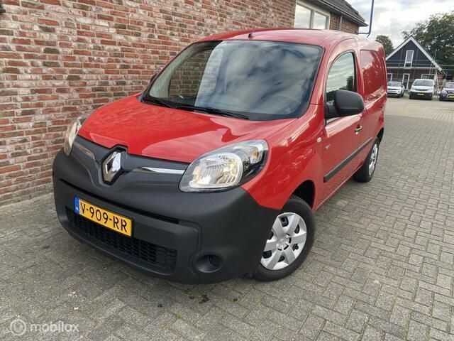 Rood Gebruikt 2018 Renault Kangoo MPV | € 9.999 (Duur) - Afbeelding 1/4