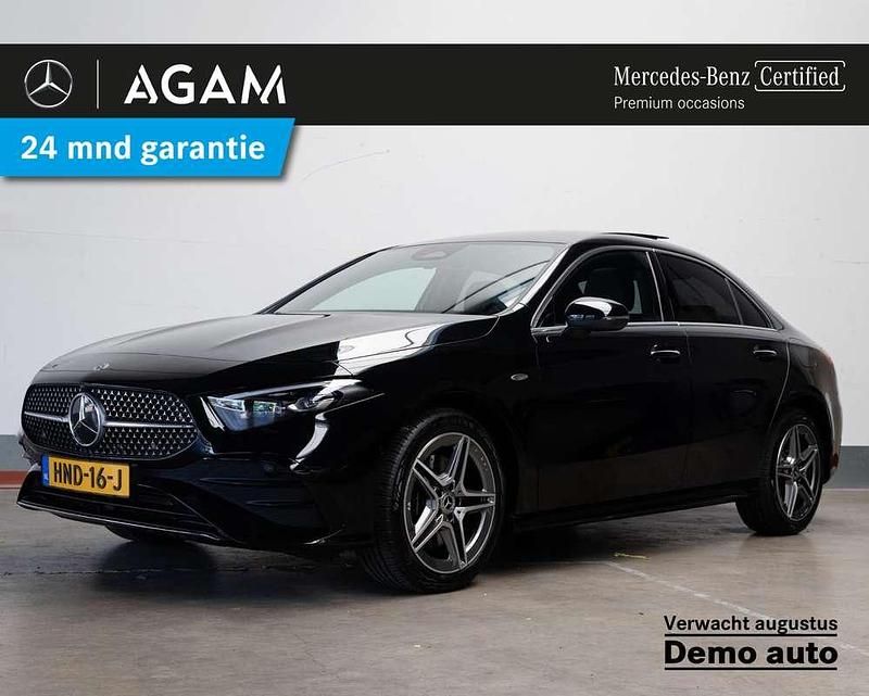 Zwart Gebruikt 2025 Mercedes A250 Business Sedan | € 42.950 (Iets duurder) - Afbeelding 1/4