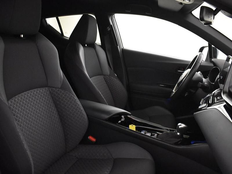 Occasion Toyota C-HR 123 PK (90 kW) 2022 Grijs SUV