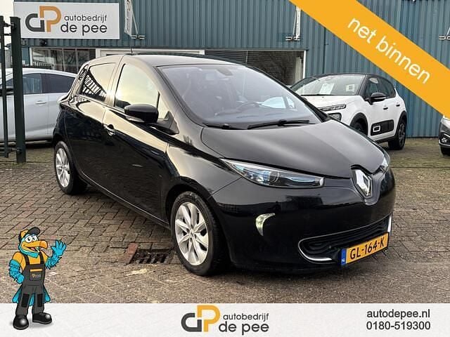 Zwart Gebruikt 2015 Renault Zoe Zen Hatchback | € 4.250 (Super prijs) - Afbeelding 1/3