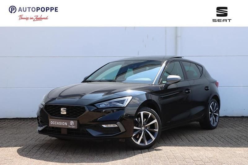 Hatchback Gebruikt 2021 Seat Leon Business Hatchback | € 22.950 (Eerlijke prijs) - Afbeelding 1/4