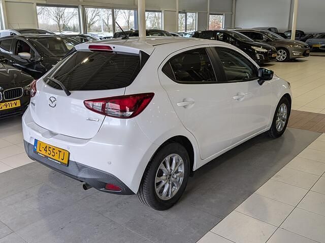 Occasion Mazda 2 90 PK (66 kW) 2015 Wit Hatchback