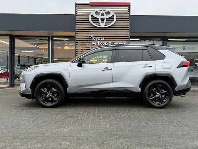 Occasion Toyota RAV4 Hybrid 218 PK (160 kW) 2021 Grijs SUV