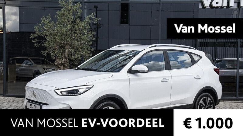 Wit Gebruikt 2023 MG ZS Luxury Sedan | € 27.995 (Eerlijke prijs) - Afbeelding 1/4