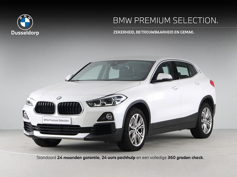 Mineralweiss metallic (wit metallic) Gebruikt 2019 BMW X2 Executive SUV | € 23.950 (Eerlijke prijs) - Afbeelding 1/4