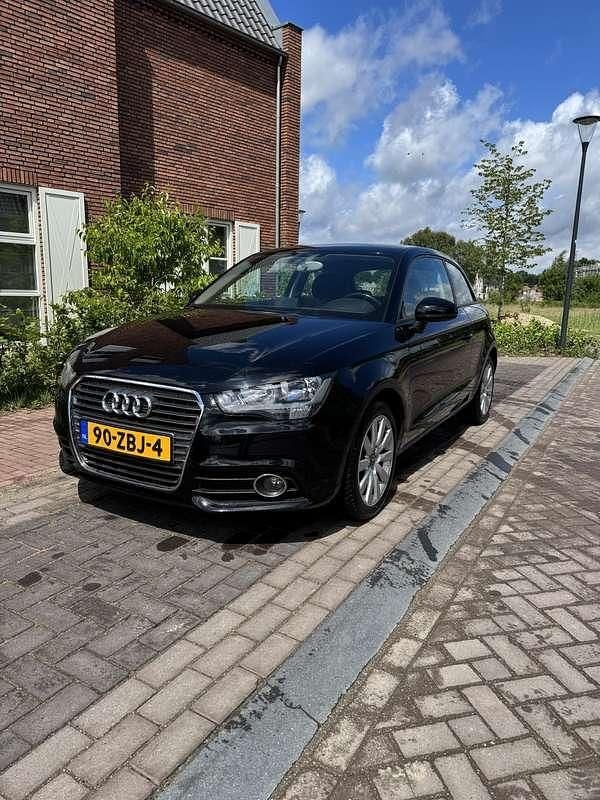 Zwart Gebruikt 2012 Audi A1 Hatchback | € 5.899 (Goede deal) - Afbeelding 1/4