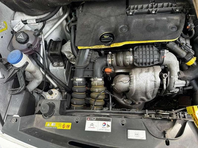 Wit Gebruikt 2016 Citroën Berlingo MPV | € 4.900 (Eerlijke prijs) - Afbeelding 1/4