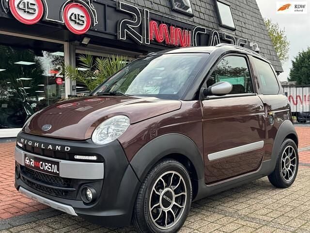 Bruin Occasion 2015 Microcar M.Go Hatchback | € 10.950 (Iets duurder) - Afbeelding 1/4