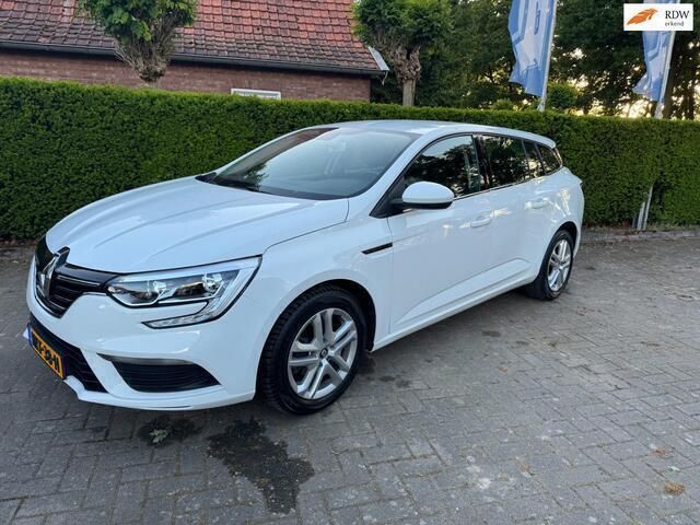 Wit Gebruikt 2017 Renault Mégane GrandTour Zen Stationwagen | € 12.950 (Goede deal) - Afbeelding 1/4
