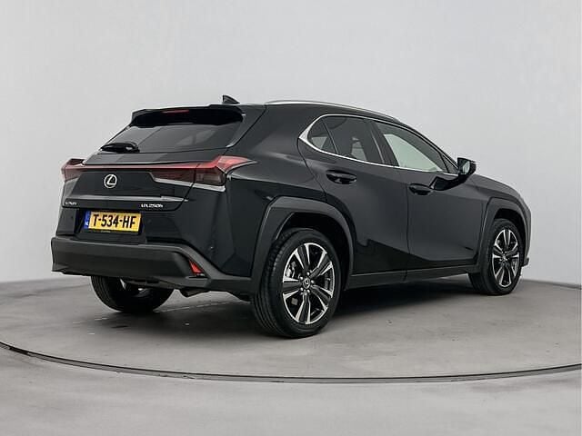 Occasion Lexus UX 250h Business Edition 184 PK (135 kW) 2023 Zwart SUV