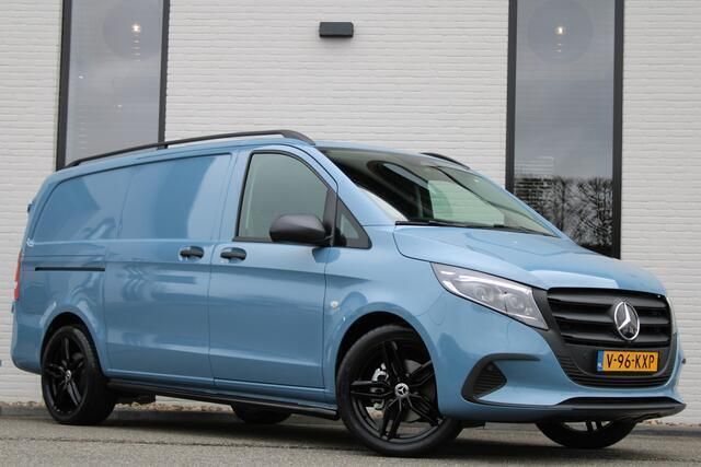 Blauw Nieuw 2024 Mercedes Vito MPV | € 44.950 (Super prijs) - Afbeelding 1/4