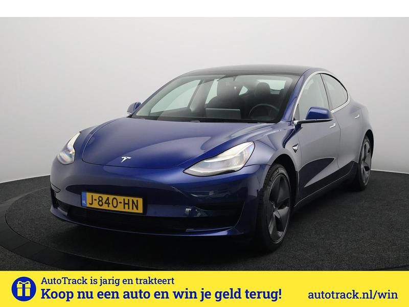 Blauw Gebruikt 2020 Tesla Model 3 Standard Range Sedan | € 23.845 (Eerlijke prijs) - Afbeelding 1/4