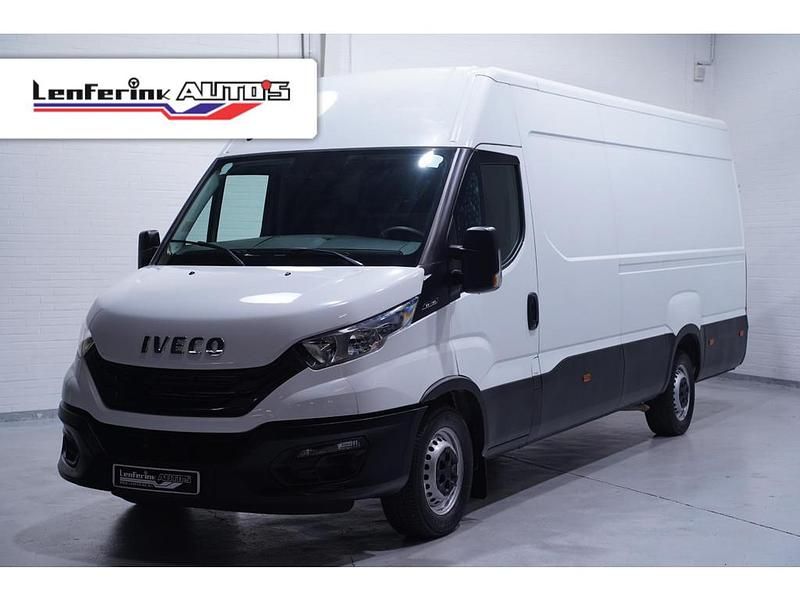 Wit Gebruikt 2023 Iveco Daily Sedan | € 28.800 (Super prijs) - Afbeelding 1/4