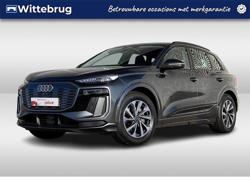 Grijs Occasion 2024 Audi Q6 e-tron Advanced SUV | € 61.950 - Afbeelding 1/3