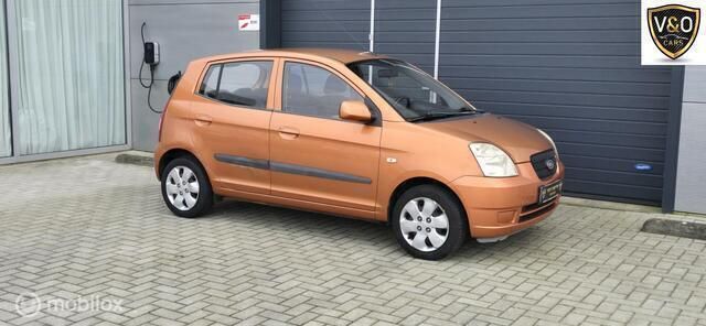 Occasion Kia Picanto LX 61 PK (44 kW) 2005 Oranje Hatchback