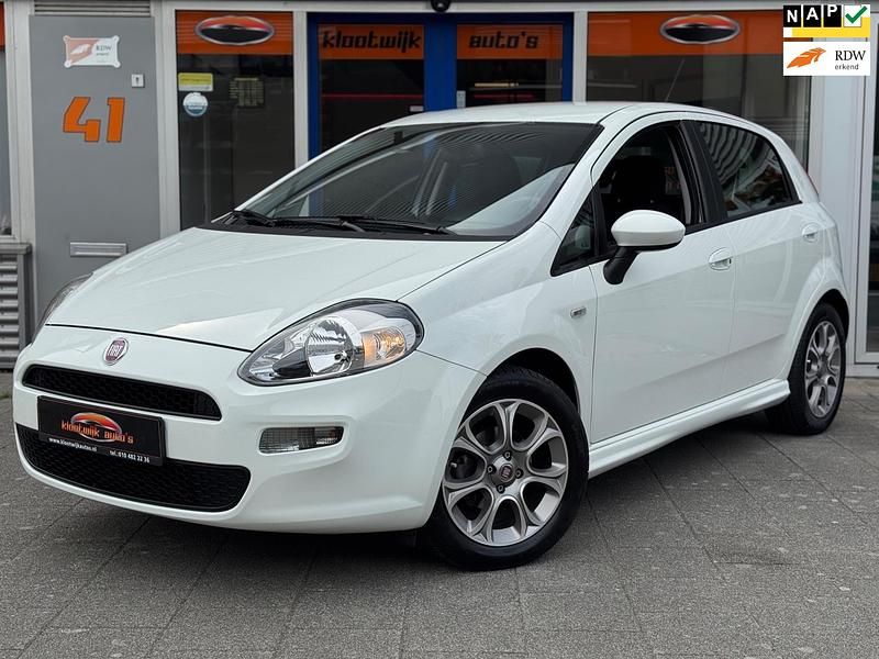 Wit Gebruikt 2014 Fiat Punto Street Hatchback | € 4.950 (Eerlijke prijs) - Afbeelding 1/4
