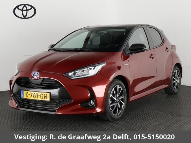 Rood Gebruikt 2021 Toyota Yaris Edition Hatchback | € 21.900 (Eerlijke prijs) - Afbeelding 1/3