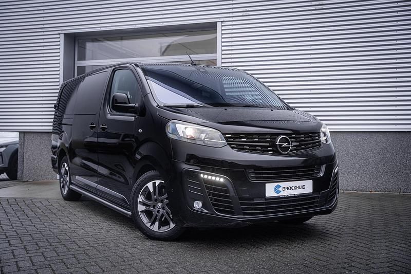 Occasion Opel Vivaro Innovation 2019 Zwart MPV