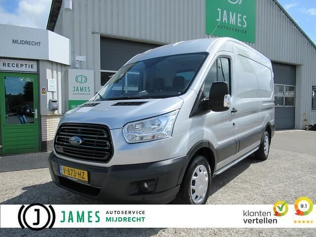 Zilver Gebruikt 2017 Ford Transit Trend Van | € 17.895 (Eerlijke prijs) - Afbeelding 1/4
