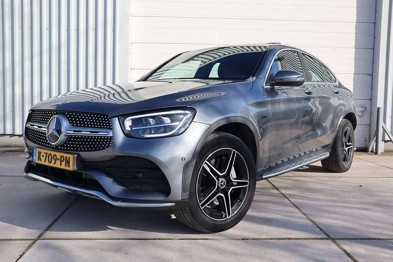 Occasion Mercedes GLC300e AMG 320 PK (235 kW) 2020 Grijs Coupé