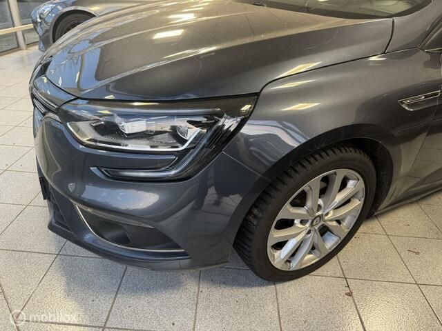 Grijs Gebruikt 2018 Renault Mégane GT Line GT-Line Stationwagen | € 13.950 (Goede deal) - Afbeelding 1/4