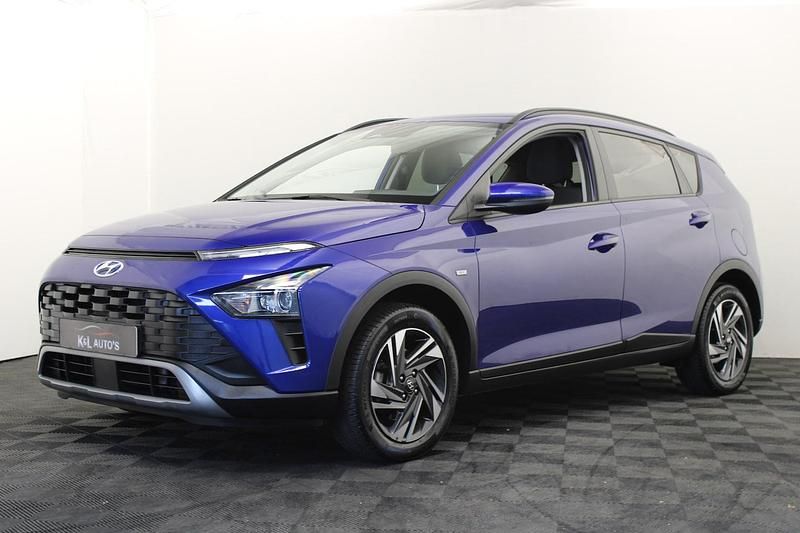 Blauw (metallic) Gebruikt 2023 Hyundai Bayon Comfort SUV | € 14.999 (Super prijs) - Afbeelding 1/4